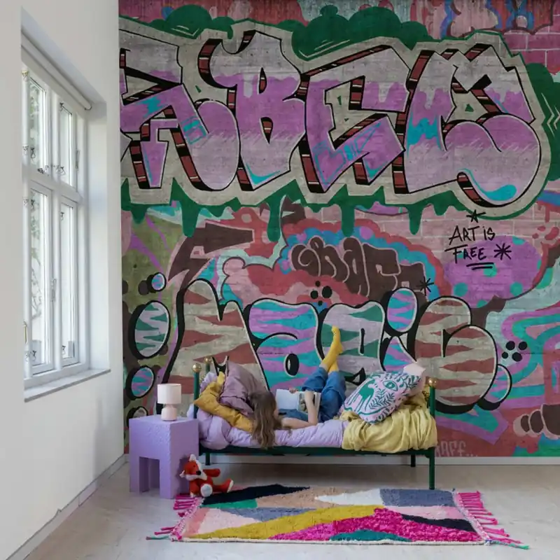 Chilipir Graffiti, Pastel, Rebel Walls Tapet cu model graffiti pastelat