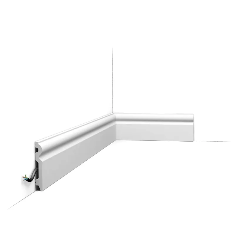 Plinta Axxent SX137, Dimensiuni 200 X 10 X 1.5 cm, Orac Decor Plinte Decorative Elegante pentru Interiorul Tau Disponibil imediat