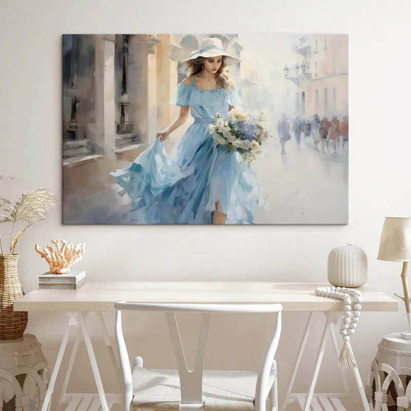 Cumpără acum Pictură pe pânză O fată elegantă într-o rochie albastru deschis și pălărie se plimbă prin oraș, ținând un buchet de flori, într-o dispoziție ușoară și romantică Nr s42580