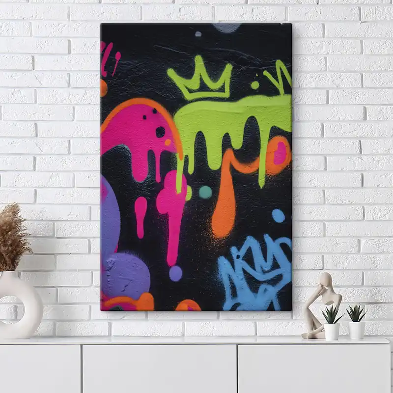 Pictură pe pânză graffiti strălucitor pe fundal întunecat Nr s45716 Calitate înaltă