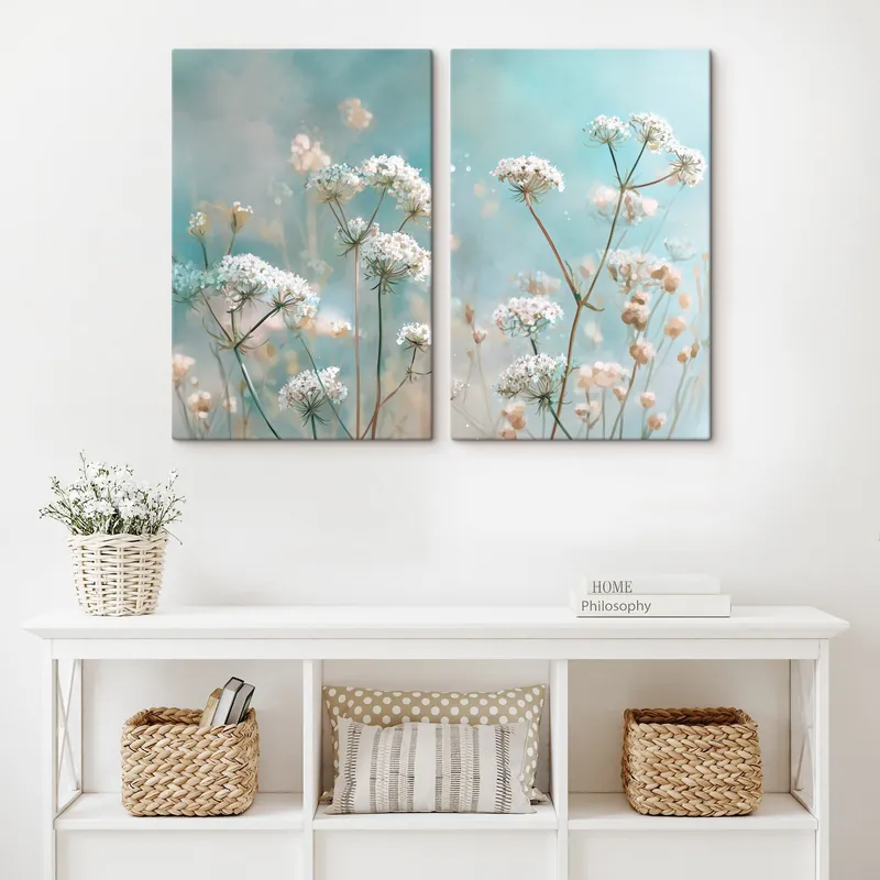 Pictură pe pânză Flori Queen Anne‘s Lace în stil acuarelă pe fundal albastru Nr m00705 Ofertă de sezon