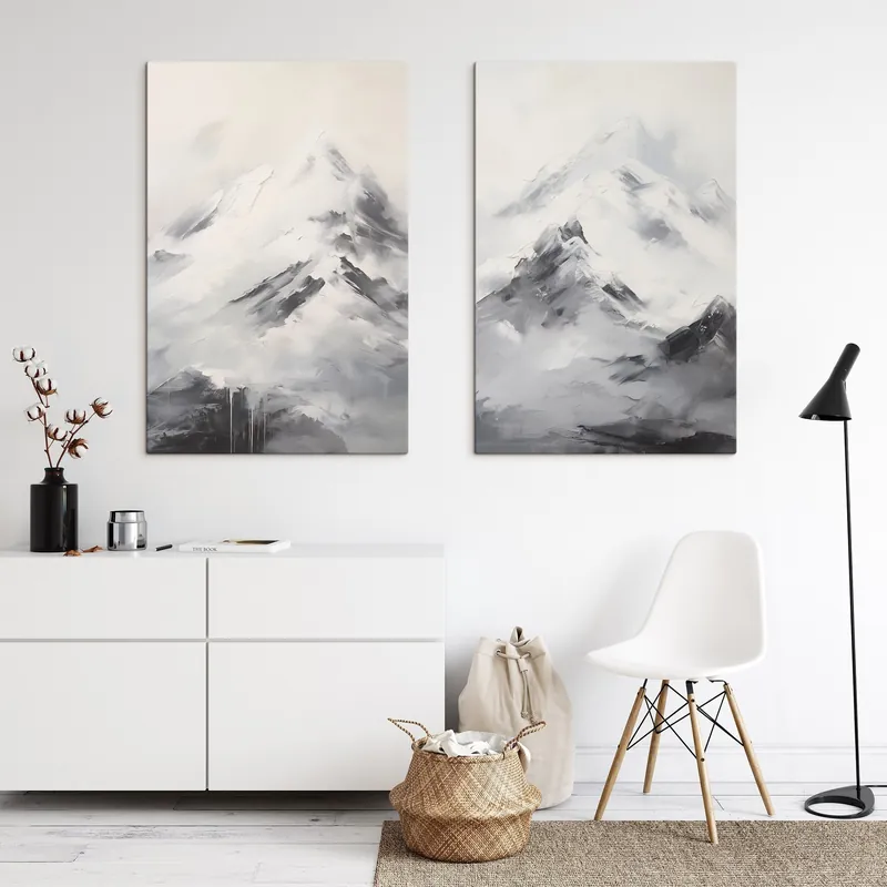 Pictură pe pânză Vârfuri de munte înzăpezite cu umbre cenușii, cer cenușiu, pensule, texturat, minimalist Nr m00822 Reducere specială