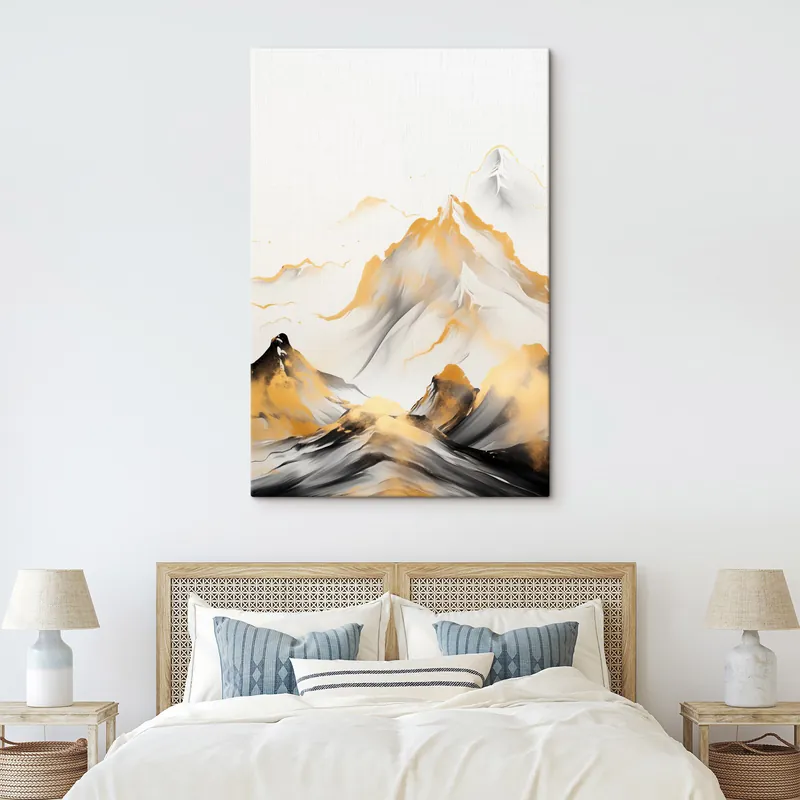Comandă acum Pictură pe pânză Munți texturați galbeni și negri cu vârfuri înzăpezite, stil de pictură cu tuș, lanț muntos minimalist Nr s46683