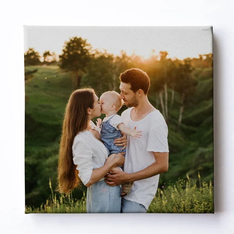 Pictură pe pânză Portret de familie după o fotografie, la comandă Nr s47174 Ieftin