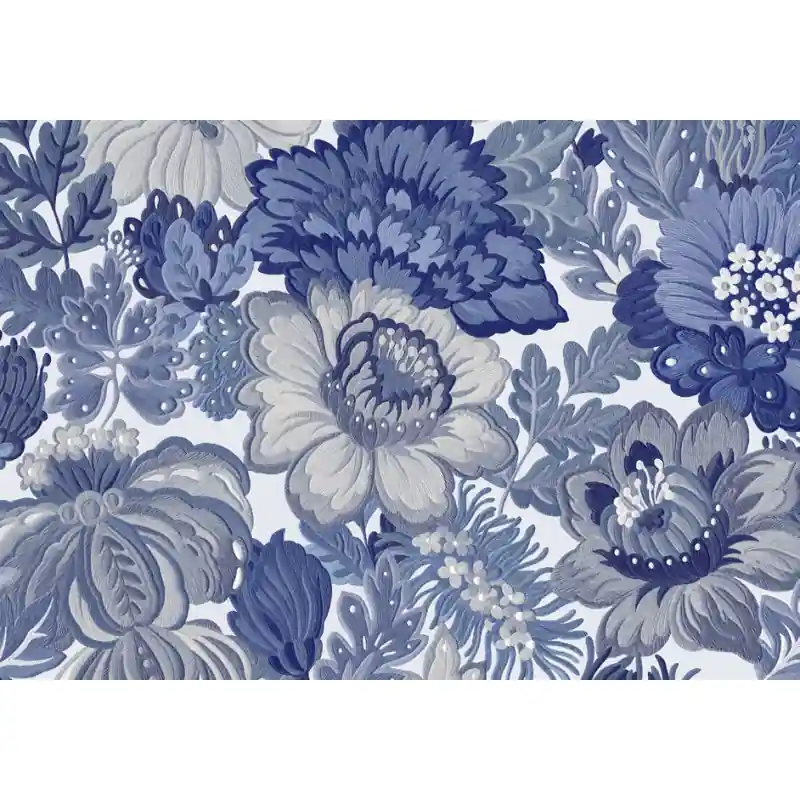 Reducere specială Tapet Zeno Tahiti – Model Floral Baroc cu Efect de Broderie, Tonuri de Albastru și Alb 13361