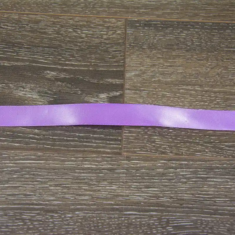 Panglica satin, mov-lila, pentru materiale, 2cm Retur ușor