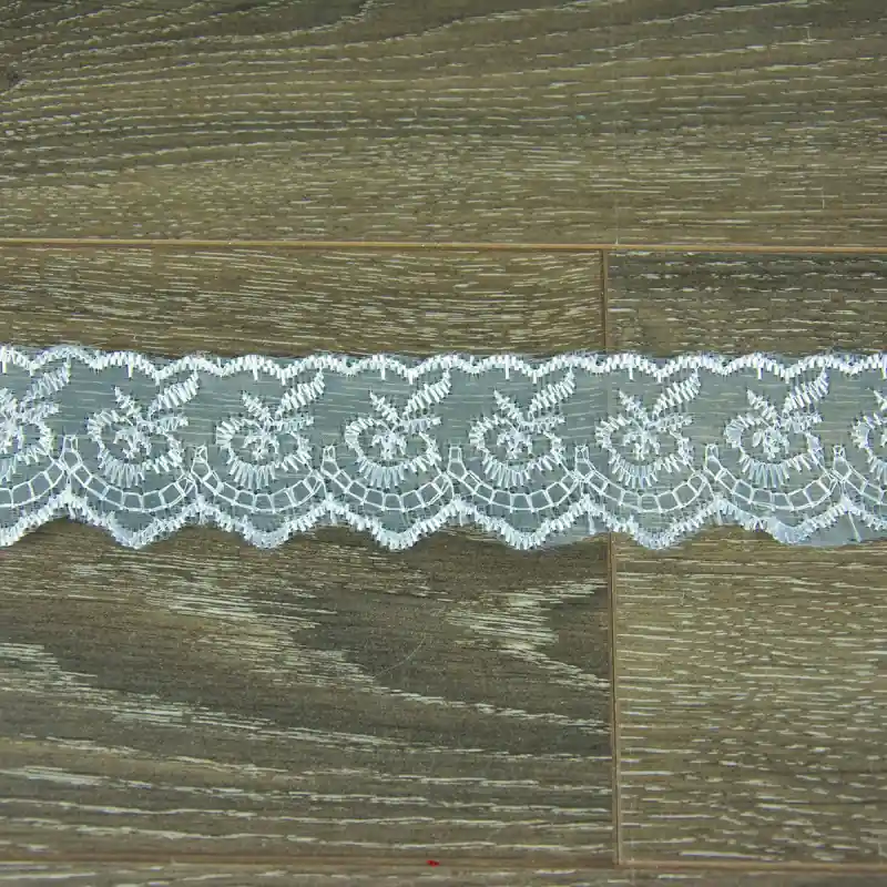 Broderie organza, pentru perdele, alb, 5cm latime Ofertă exclusivă