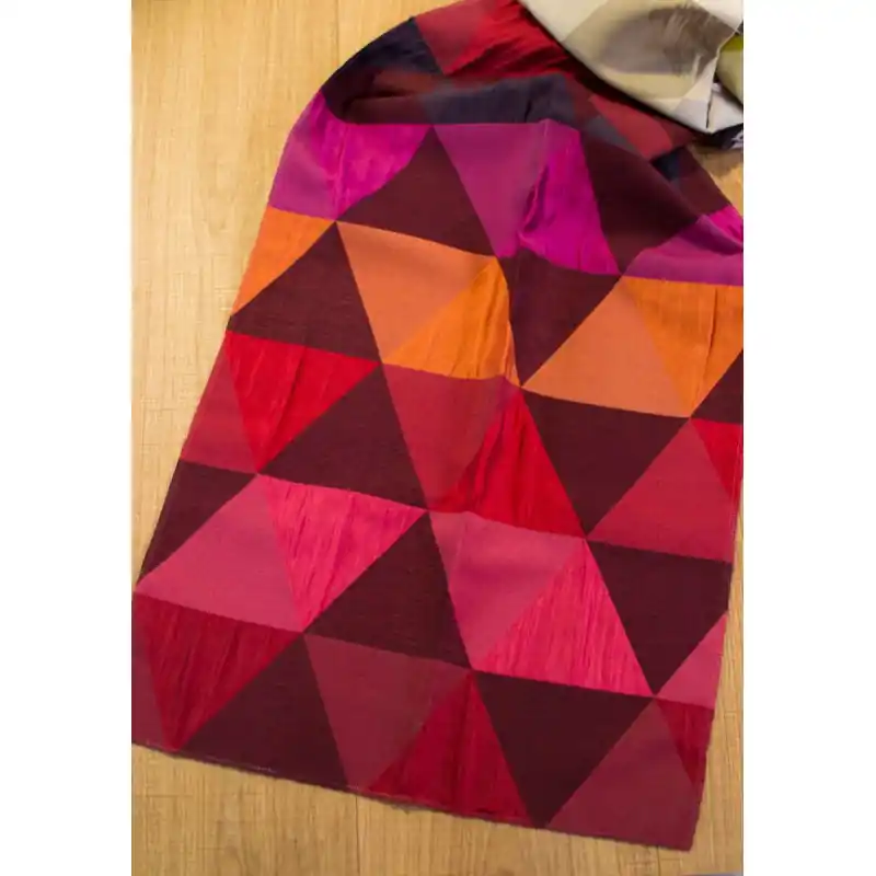 Draperie 18812 Bordeaux Nu rata