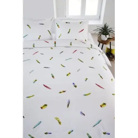 Comandă acum Lenjerie de pat alba cu pene colorate