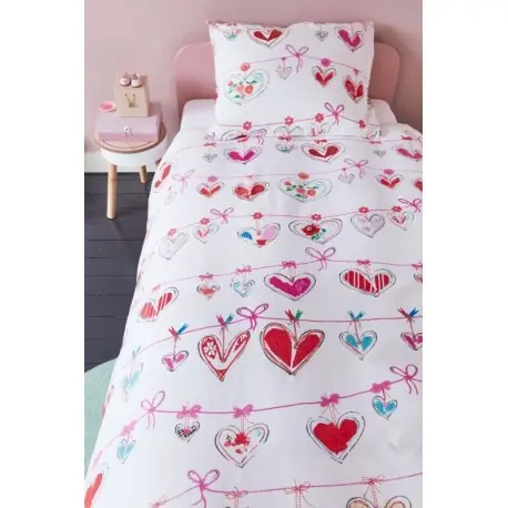 Reducere specială Lenjerie de pat fetite cu inimioare rosii si roz
