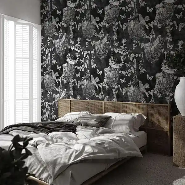 Tapet Majestic Memoir In Black Reducere extra