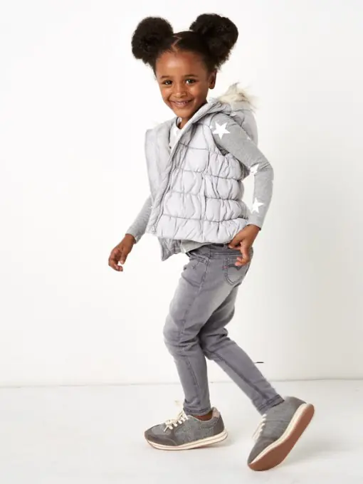 Reducere Pantaloni tip Jeans Gri