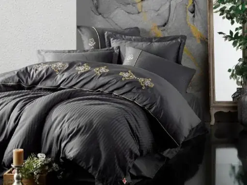 Lenjerie King Antracit (Satin Deluxe) Super ofertă