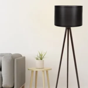 Lampadar 104 NegruNuc Reducere extra