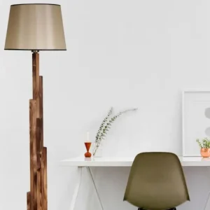 Expediere rapidă Lampadar Kule Maro