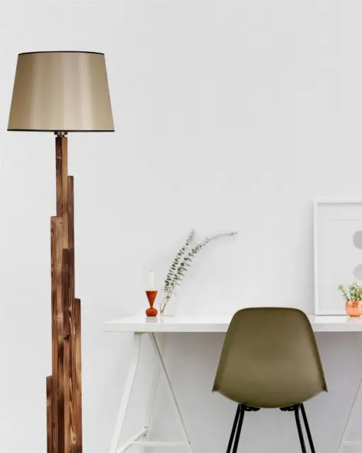 Expediere rapidă Lampadar Kule Maro