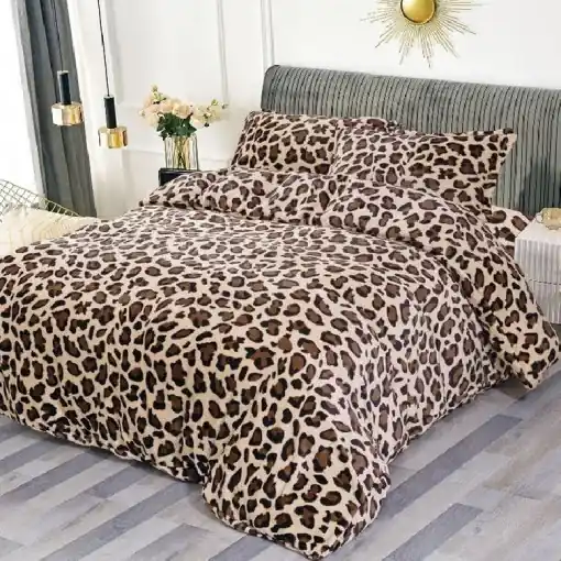 Lenjerie cu elastic 180x200 Leopard (Cocolino) Reducere extra