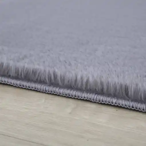 Covor Pouffy V1 Gri 200 x 200cm Vezi acum