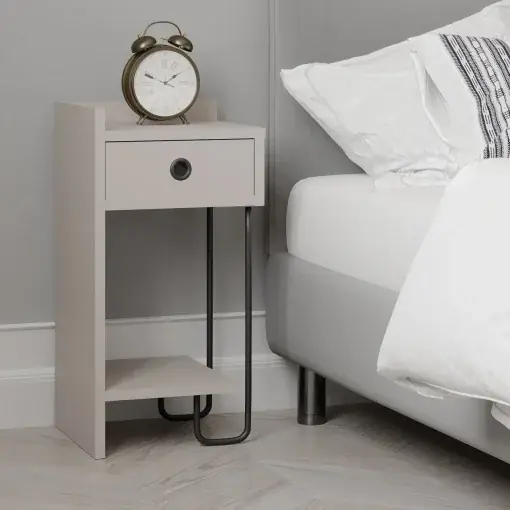 Noptiera Sirius Mocha deschis 32x61x30 cm Ofertă specială