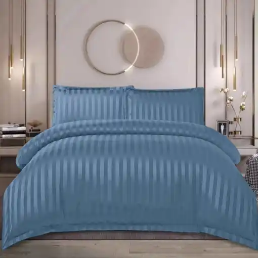 Lenjerie cu elastic 180x200 cm, Damasc, Vella Albastru, 4 Piese (Finet) Comandă acum