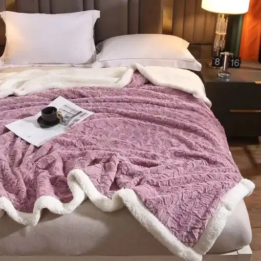 Patura Cocolino cu Blanita Karina Purple 200x230 cm Livrare expres