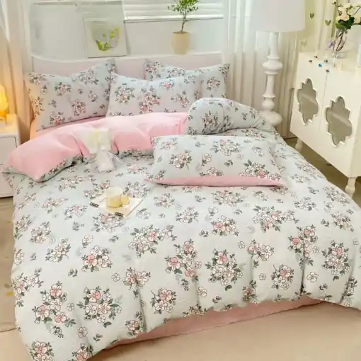 Preț mic Lenjerie creponata cu elastic 140x200 cm, Flores (Finet)