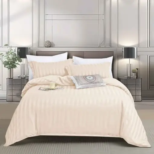 Lenjerie cu elastic 140x200 cm, Damasc, Atlas V5 Crem (Finet) Preț redus