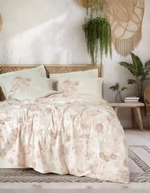 Retur gratuit Lenjerie de pat dublu Model Vestige Beige