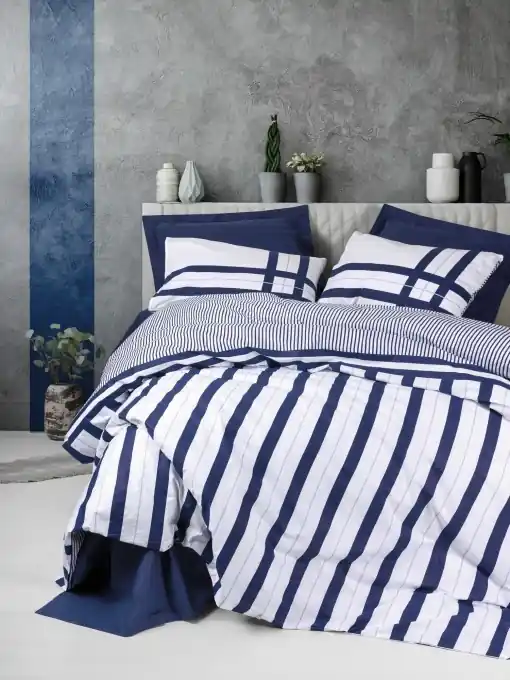 Lichidare de stoc Lenjerie de pat dublu Model Nifty Dark Blue