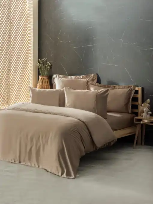 Premium Lenjerie de pat dublu Model Silky Beige