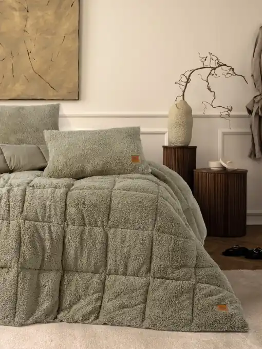 Cumpărături sigure Set Cuvertura Pat Dublu Model Pelus Stone