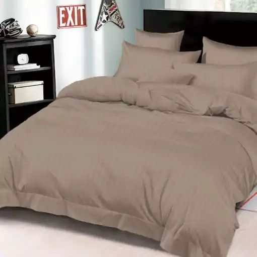Reducere specială Lenjerie cu elastic 180x200cm, Damasc, Tixie V5 Maro (Finet)